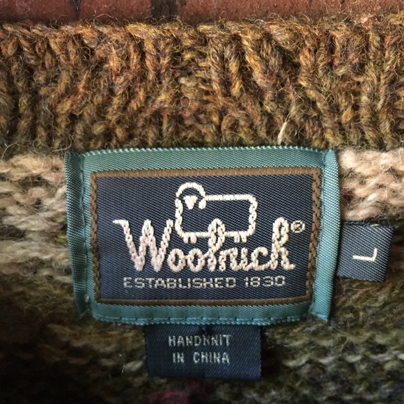 Earth-tone Sweater! - Picture 3 of 4